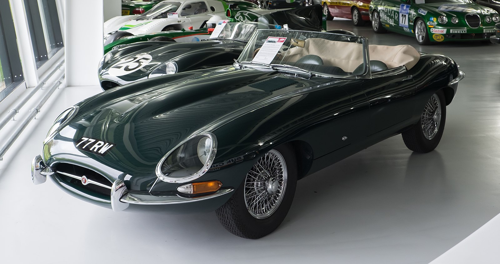 jaguar e type